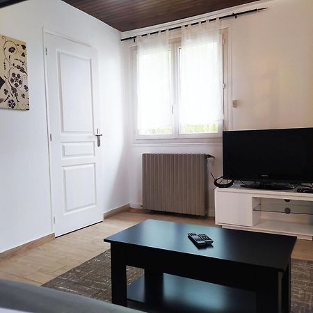 סטאן Charmant Studio Au Calme Proche Rer Stade De France Paris מראה חיצוני תמונה